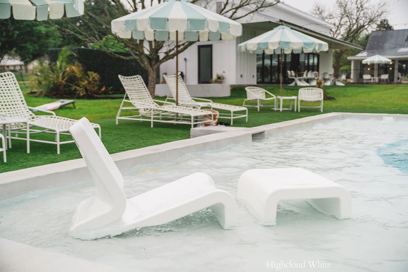 Line Lounge Chair